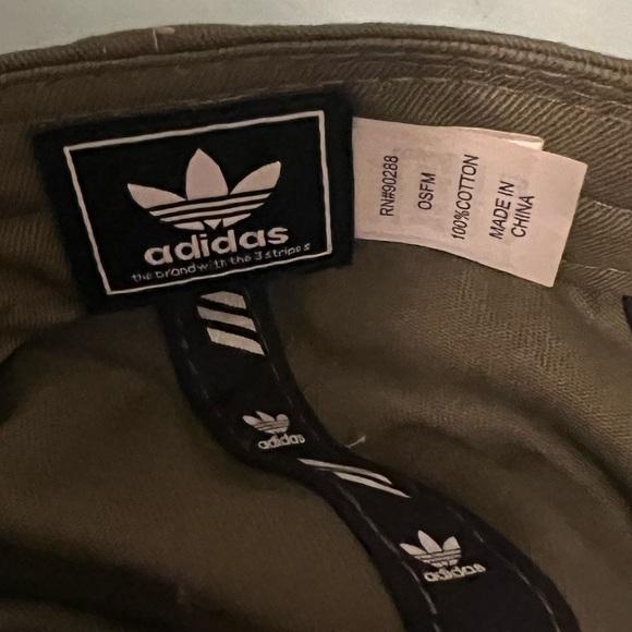 Adidas hat used twice - Picture 3 of 4